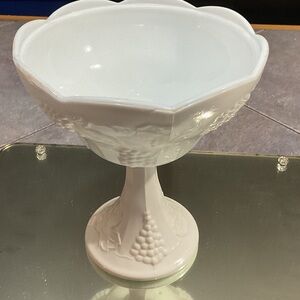 Elegant White Pedestal Bowl